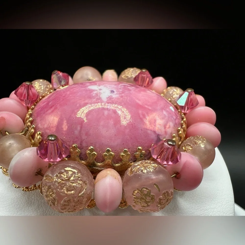 Vintage Pink Cabochon Oval Brooch